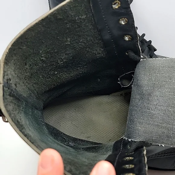 VTG Dr. Martens | 1460 distressed 10 hole black leather boots | MENS 9/10 - Picture 3 of 11